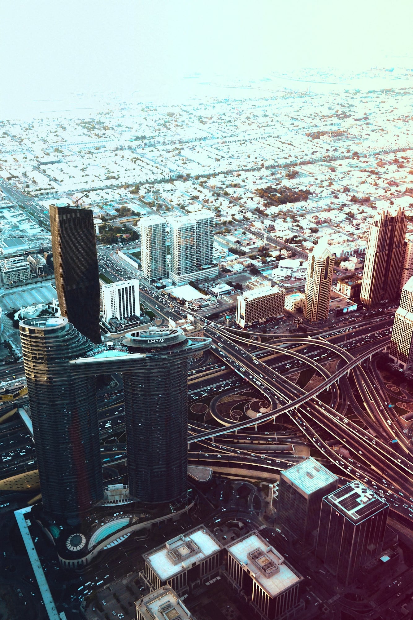 mirrors-edge: 0.05